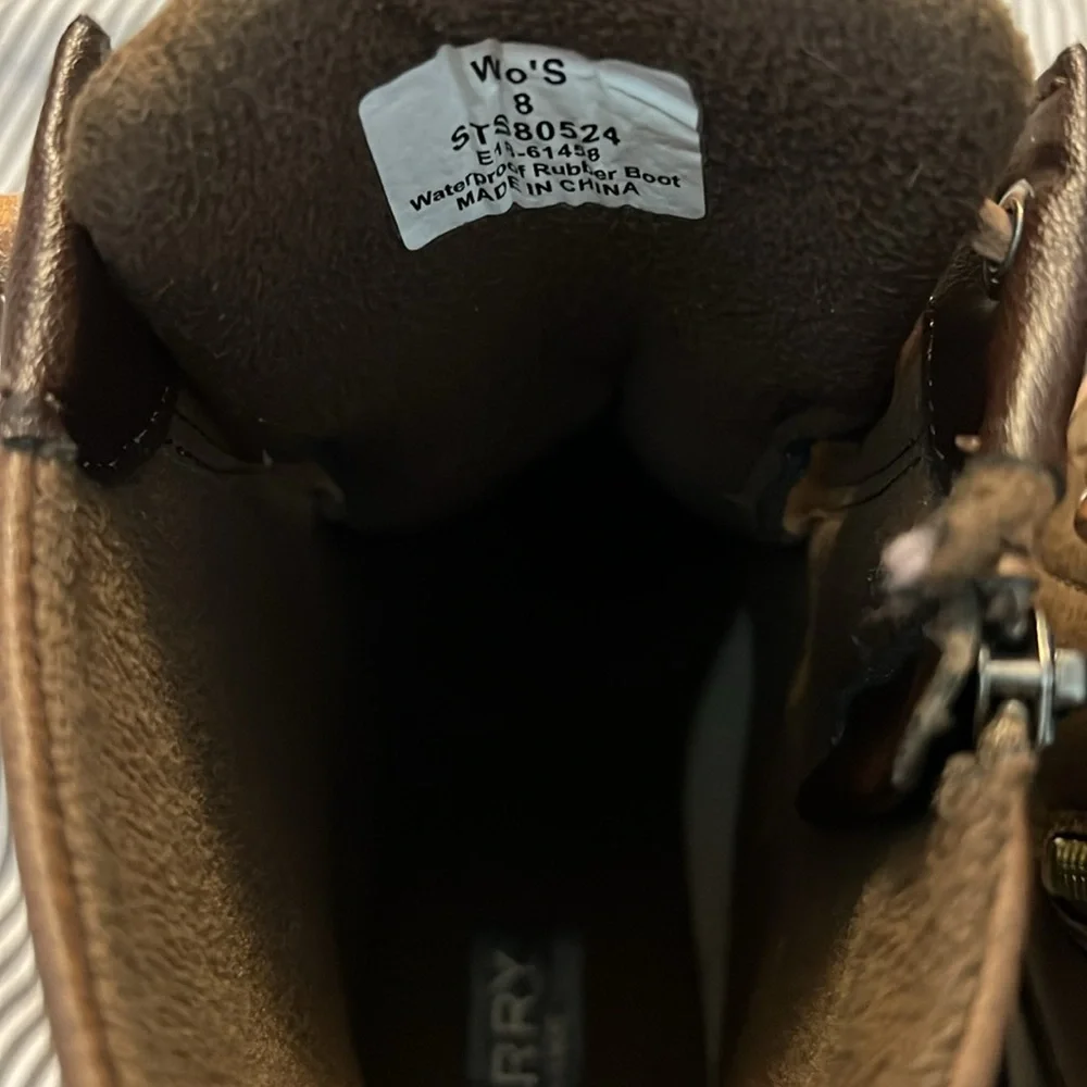 Sperry duck boots. Women’s size 8 - Picture 8 of 10